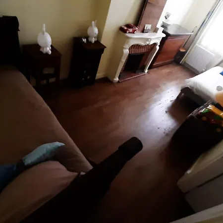 Nyaraló Maison Avec Cour Et Jardin