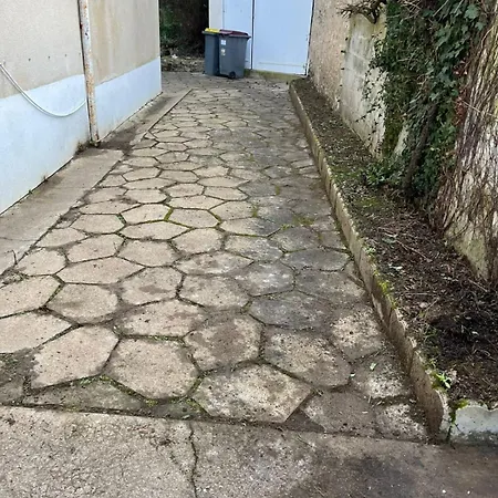 Maison Avec Cour Et Jardin * Marolles-sur-Seine